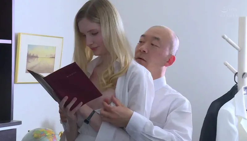 Bà xã chấp nhận làm người yêu cho đối tác của chồng để trả nợ